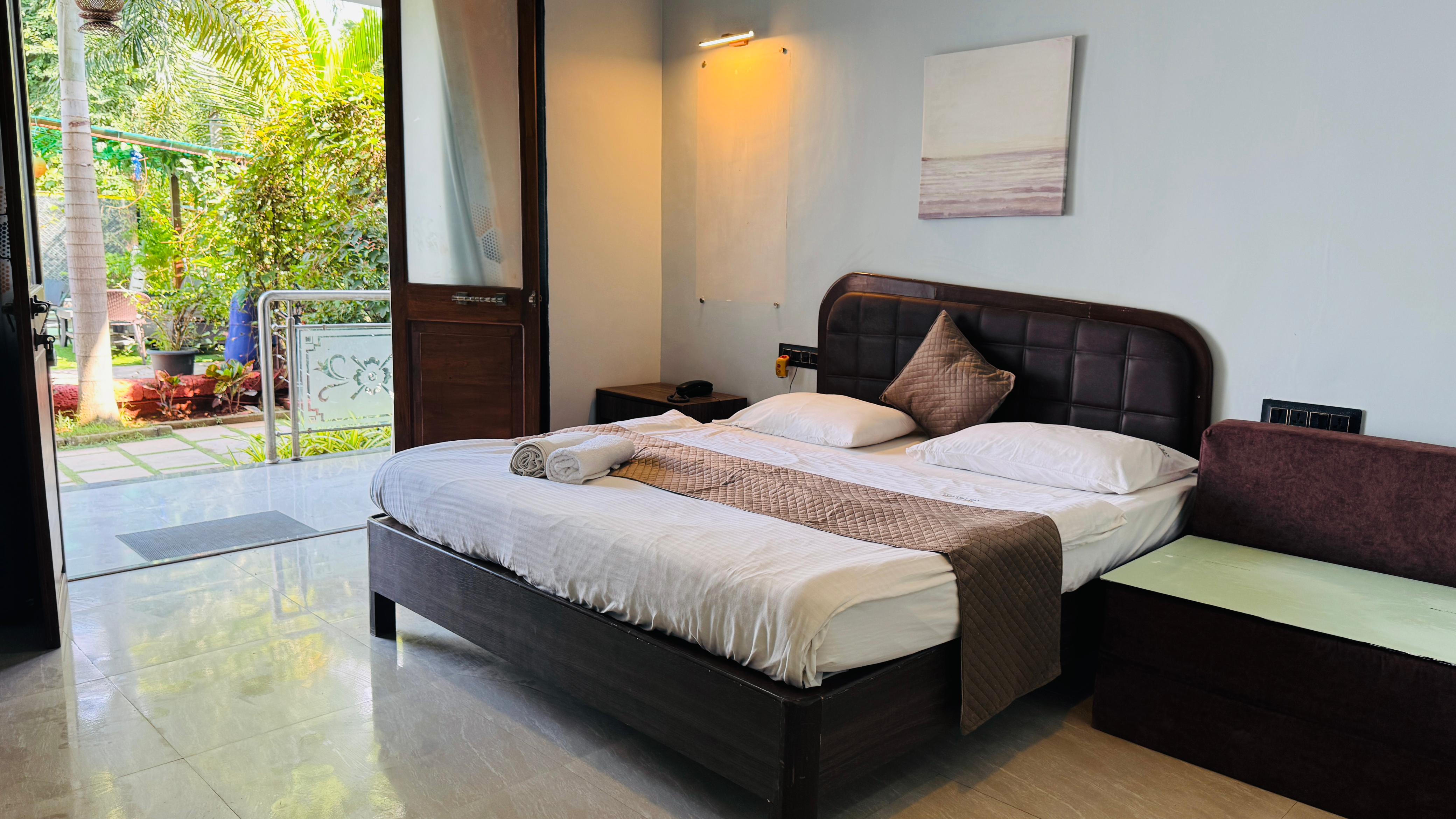 Pool View Room